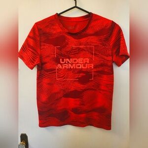 💥4 for $30💥 Undar Armour boys red heatgear t-shirt size youth LG
